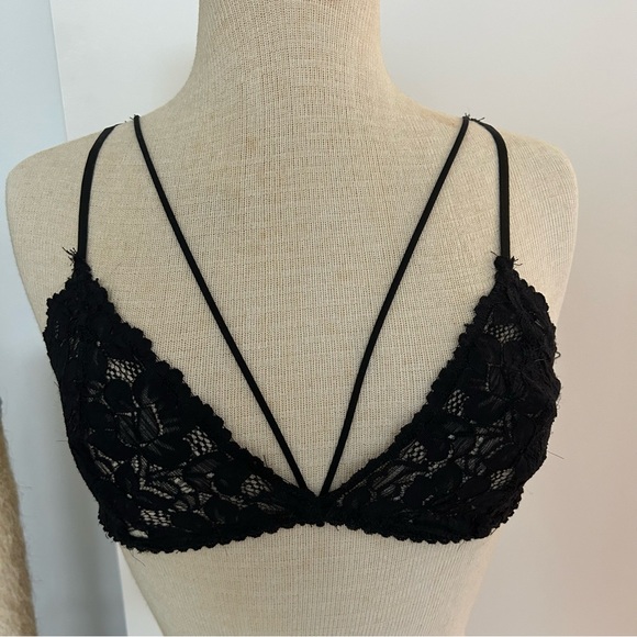 Double strap lace bralette - Picture 1 of 8